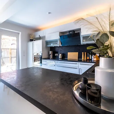 Διαμέρισμα Am Schwanenteich Mit Dachterrasse - Innenstadt *